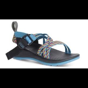 Rainbow 2 strap chacos!!